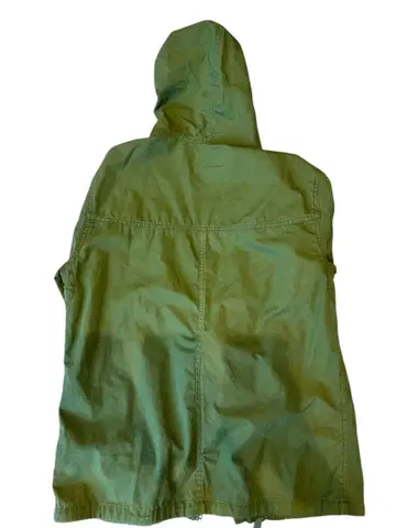 COEN 후드 부착 그린 자켓