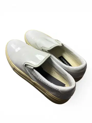 1piu1uguale3 화이트 슬립온