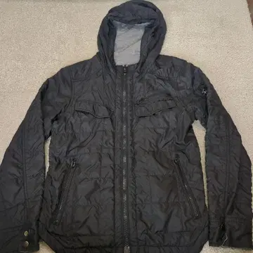 블랙 퀼팅 후드 자켓