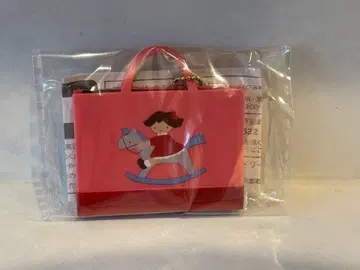 [ 미개봉 새상품 ] 파미리아 캡슐 토이