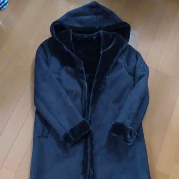 UNIQLO 후드 부착 롱 코트 블랙