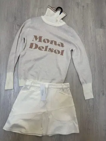 새상품 S 사이즈 모나델솔 골프 니트 스커트 셋업 베이지 화이트