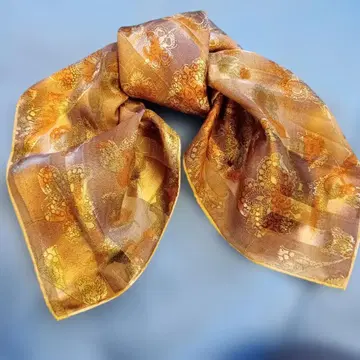 FERRE 실크와 코튼 꽃무늬 손수건 스카프