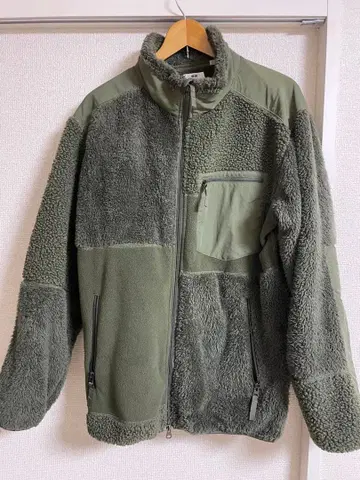 엔지니어드 가먼츠 유니클로 보아 플리스 자켓 L 올리브 그린