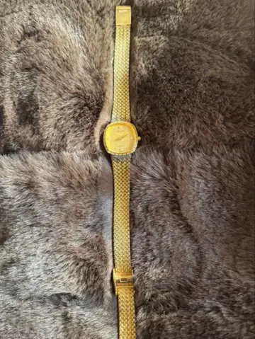 ELGIN 골드 쿼츠 손목시계 FK 267