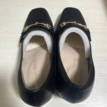 블랙 힐 포함 로퍼 오리엔탈 트래픽