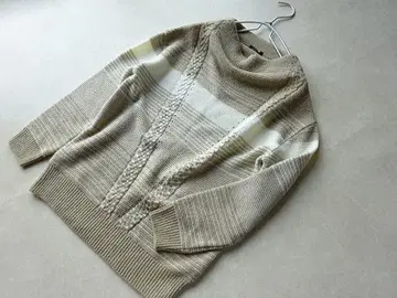 월드 스마트 핑크 그라데이션 니트 스웨터