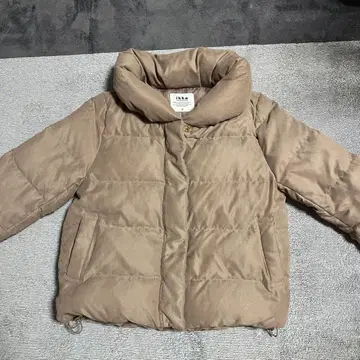 ikka 베이지 다운 자켓