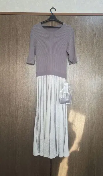 로즈 티아라 니트 원피스 택 포함 새상품