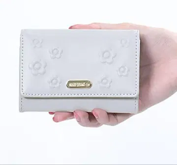 MARY QUANT 사이드 데이지 엠보싱 카드 케이스