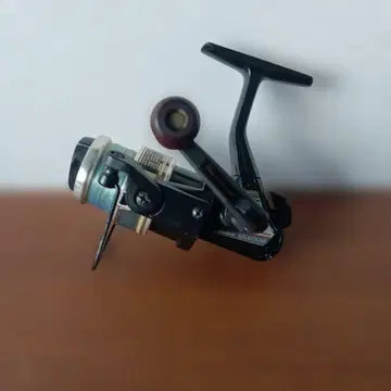 다이와 GS500M 스피닝 릴