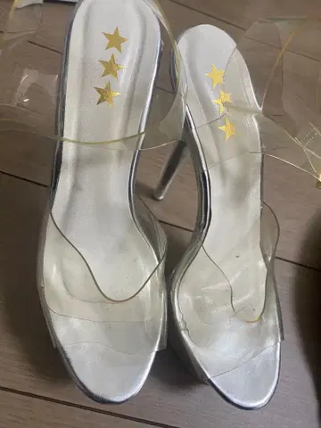 SSA 사마스타 클리어 스트랩 하이힐 펌프스