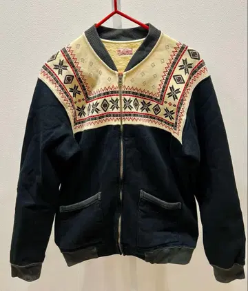 THE FLAT HEAD 자수 맨투맨 자켓 사이즈 38