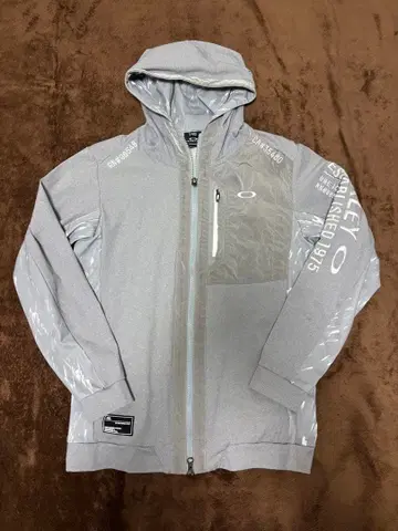 Oakley 그레이 골프 후드티 사이즈 M