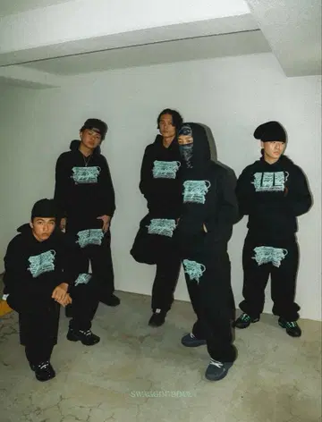 Swaggin' Boyz 후드티 M 팬츠 M