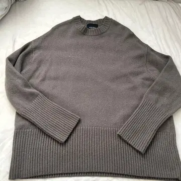 N.O.R.C 브라운 긴팔 니트