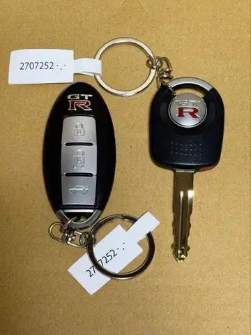 GT-R 가챠 콜렉터블 키