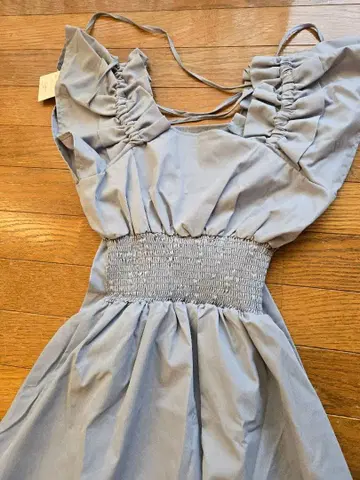 tw1084 라이트 블루 프릴 소매 원피스