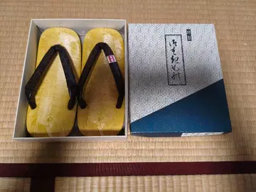 새상품 소가죽 조리 박스 포함 25-26cm 정도