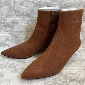 미사용 새상품 정가 2.6만 ROKOTA 일본제 숏부츠 24.5cm