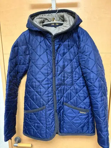 LAVENHAM 라벤햄 퀼팅 자켓 네이비 36 여성용