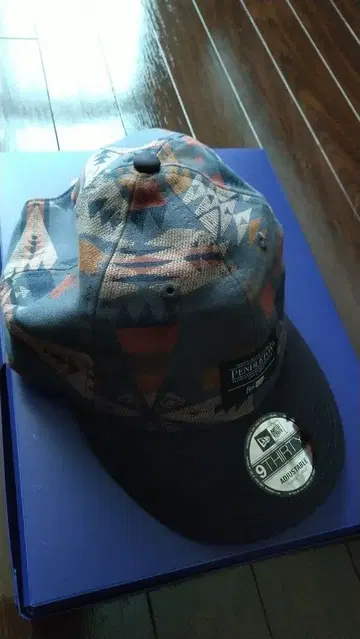 PENDLETON 9THIRTY 기하학 패턴 캡