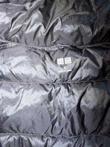 UNIQLO 블랙 다운 자켓 S 사이즈