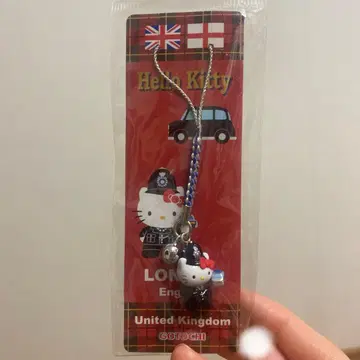 헬로키티 스트랩 런던 한정판 폴리스