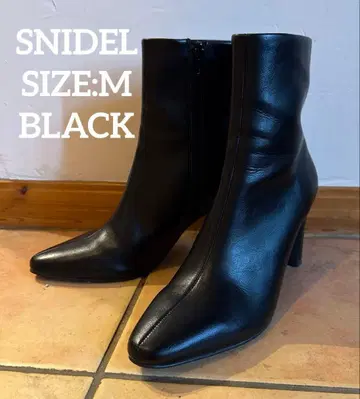 블랙 가죽 숏부츠 SNIDEL M 사이즈