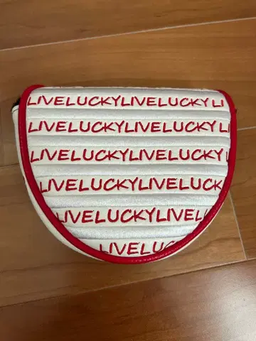 블랙클로버 레트형 퍼터 커버