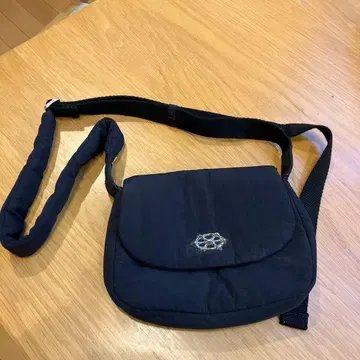 davrilsupply 블랙 숄더백