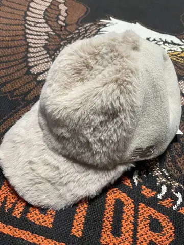 [새상품급] New Balance 골프 캡 베이지