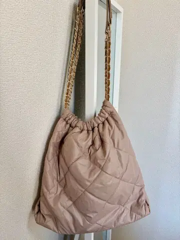 UNTITLED 퀼팅 숄더백 베이지