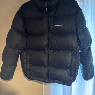 thisisneverthat 블랙 다운 자켓