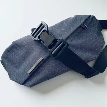 NIID 니드 [컨디션 최상] 어반 네이처 바디백 오리가미 네이비