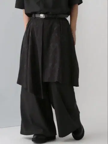 HARE 스커트 레이어드 팬츠 블랙 와이드 팬츠