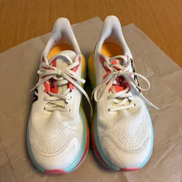 호카 러닝화 화이트/멀티 컬러