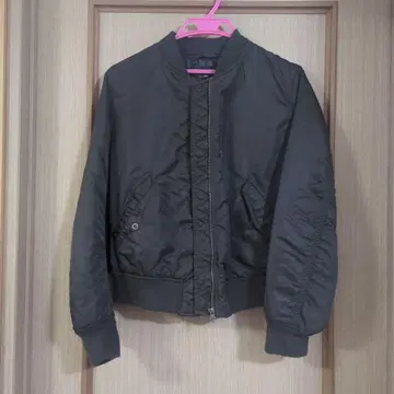 유니클로 MA-1 카키 L 사이즈