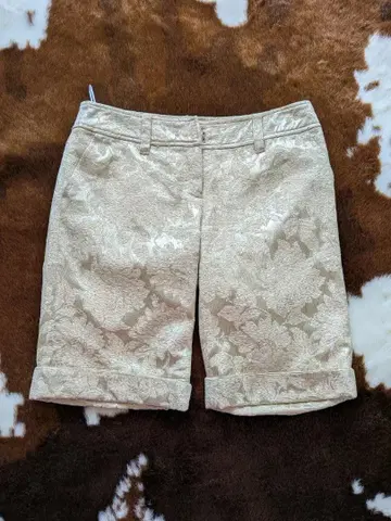 골드 베이지 숏팬츠
