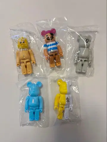 베어브릭 시리즈 51 노멀 5개 묶음 판매