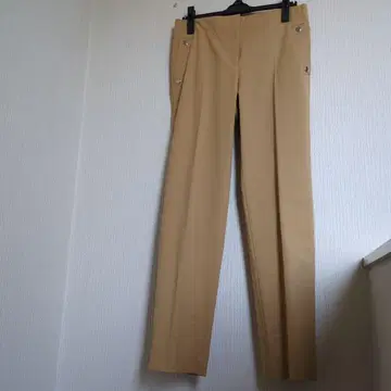 미사용 새상품 데프레 (TOMMOROW LAND) 베이지 캐주얼 팬츠