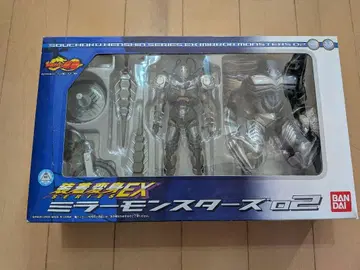 장착변신 EX 가면라이더 류우키 미러 몬스터즈 02