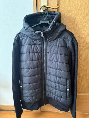 Belinda 후드 부착 다운 자켓 L 블랙