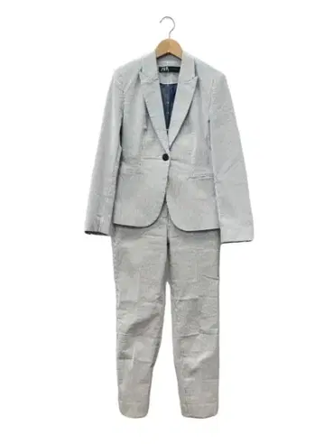 거의 새상품! ZARA 스트라이프 수트 셋업 EUR34