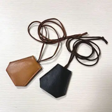 크로셰 목걸이 천연 가죽제 2개 세트 가죽 펜던트