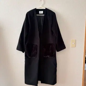 [ LOWRYSFARM ] 퍼 포켓 블랙 롱 코트 L 사이즈