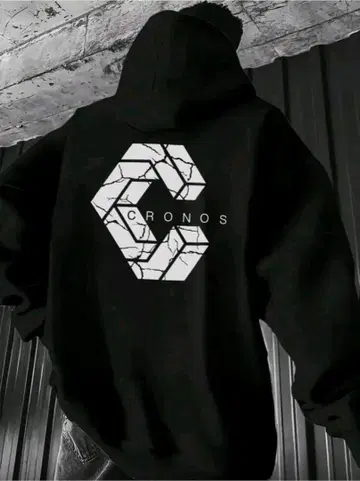 CRONOS 로고 블랙 후드 부착 후드티