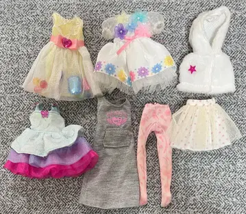 [ 신춘 가격 인하 ] [ 리카짱 ] 의류 드레스 7개 세트