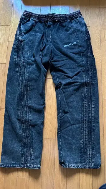 LYFT XL 블랙 스트레이트 팬츠