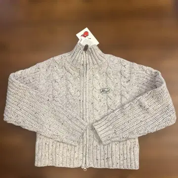키르시 아이보리 케이블 니트 스웨터 S 사이즈